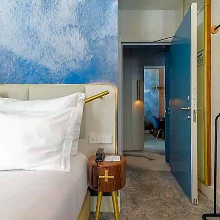 Blue Liberdade 3*